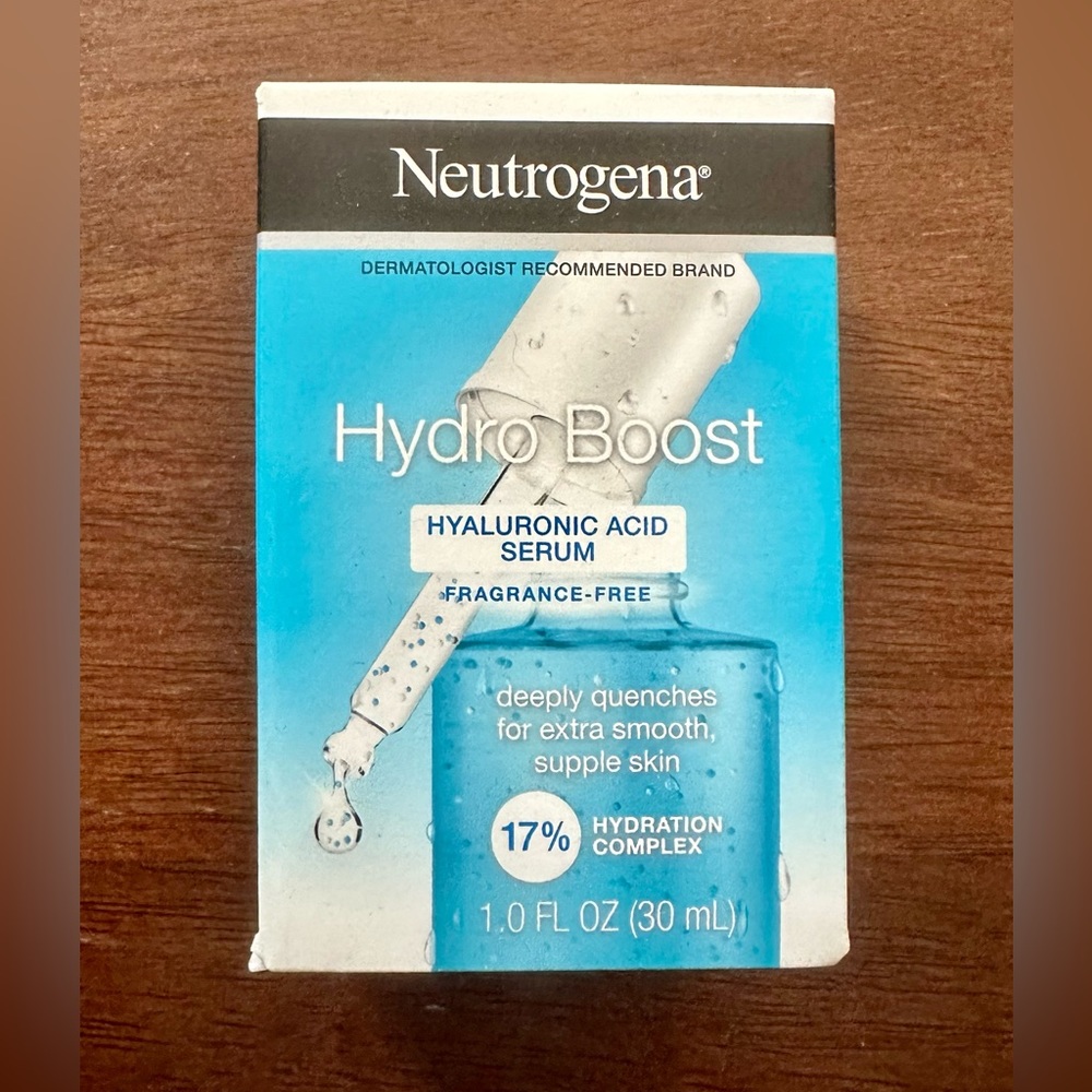 Neutrogena hydro boost serum NIB